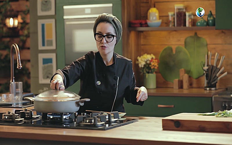 Snowa Kitchen S01E30