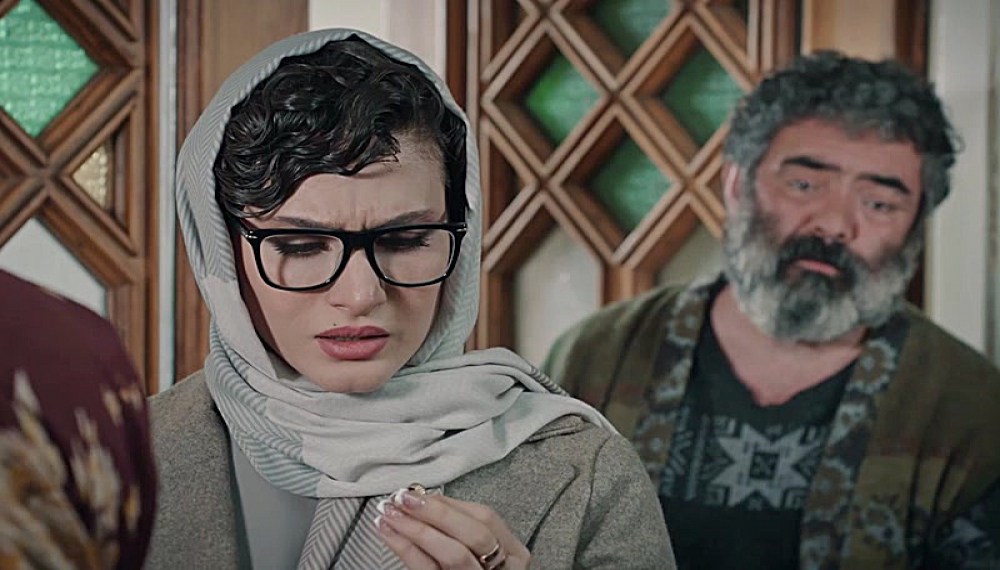 نیوکمپ - فصل 1 قسمت 9
