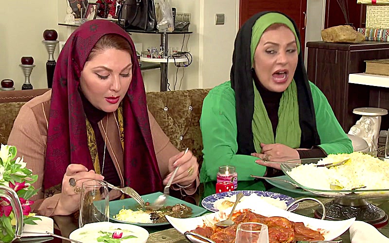 Iranian Dinner S01E21: Nasrin Moghanloo