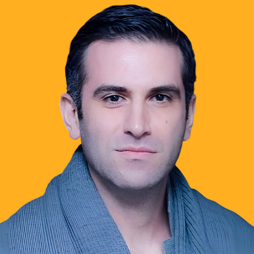 هوتن شکیبا - Houtan Shakiba